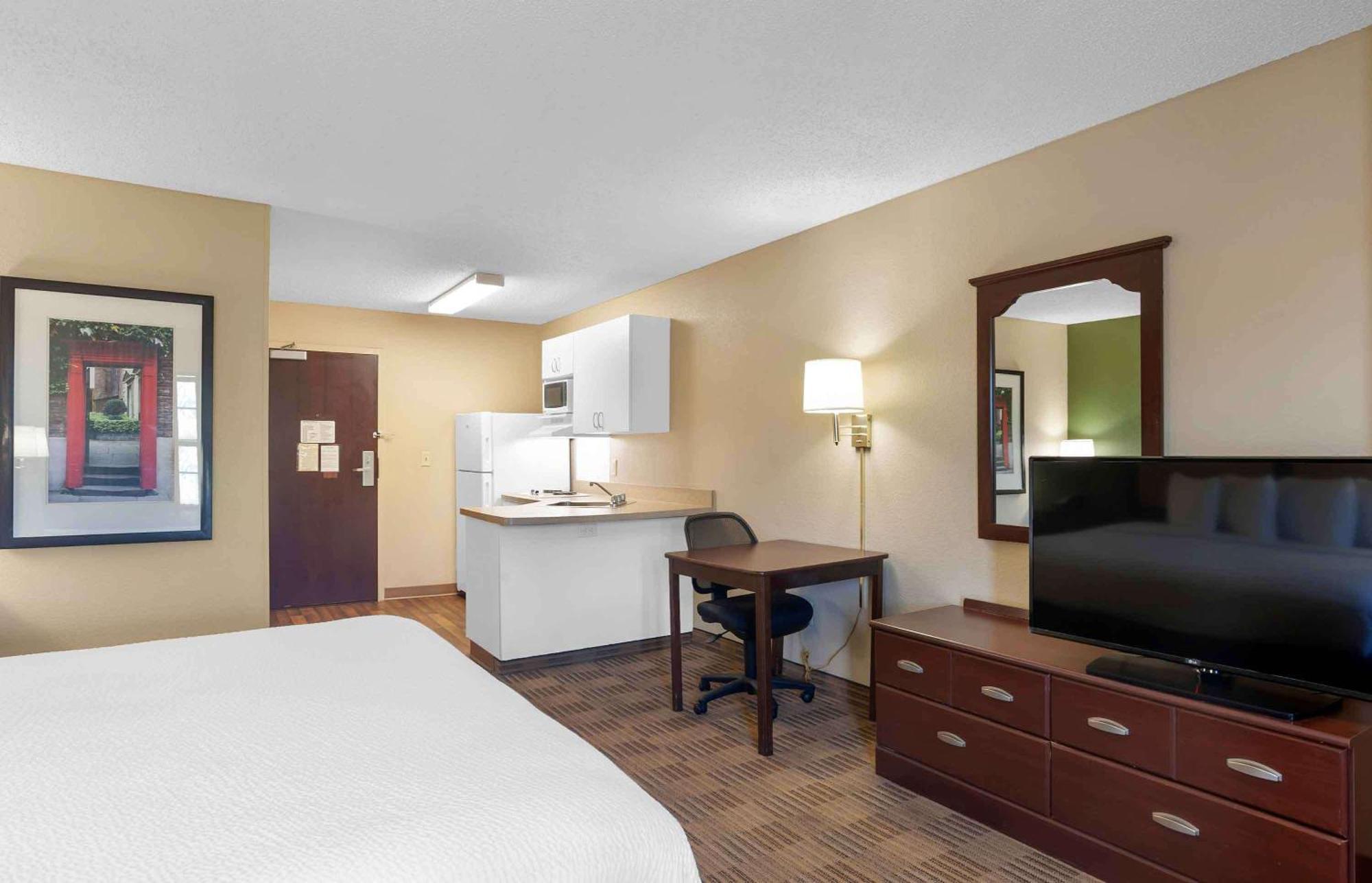 Extended Stay America Select Suites - Jacksonville - Baymeadows Bagian luar foto