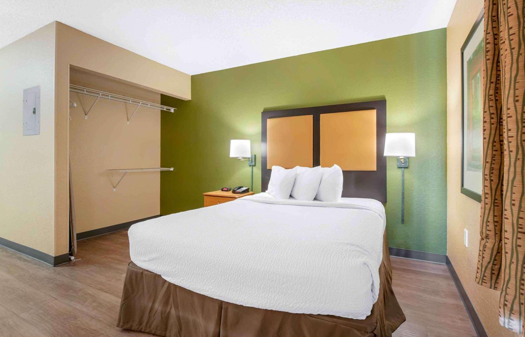 Extended Stay America Select Suites - Jacksonville - Baymeadows Bagian luar foto